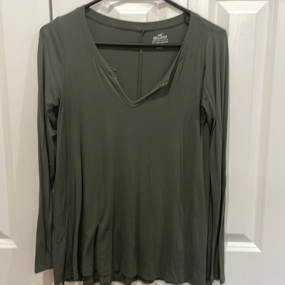 Hollister long sleeve top size XS
